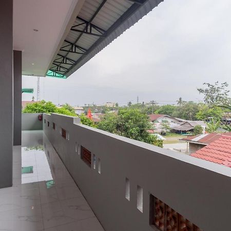โรงแรมกรีน เคเอ็นโอ เมดาน ภายนอก รูปภาพ